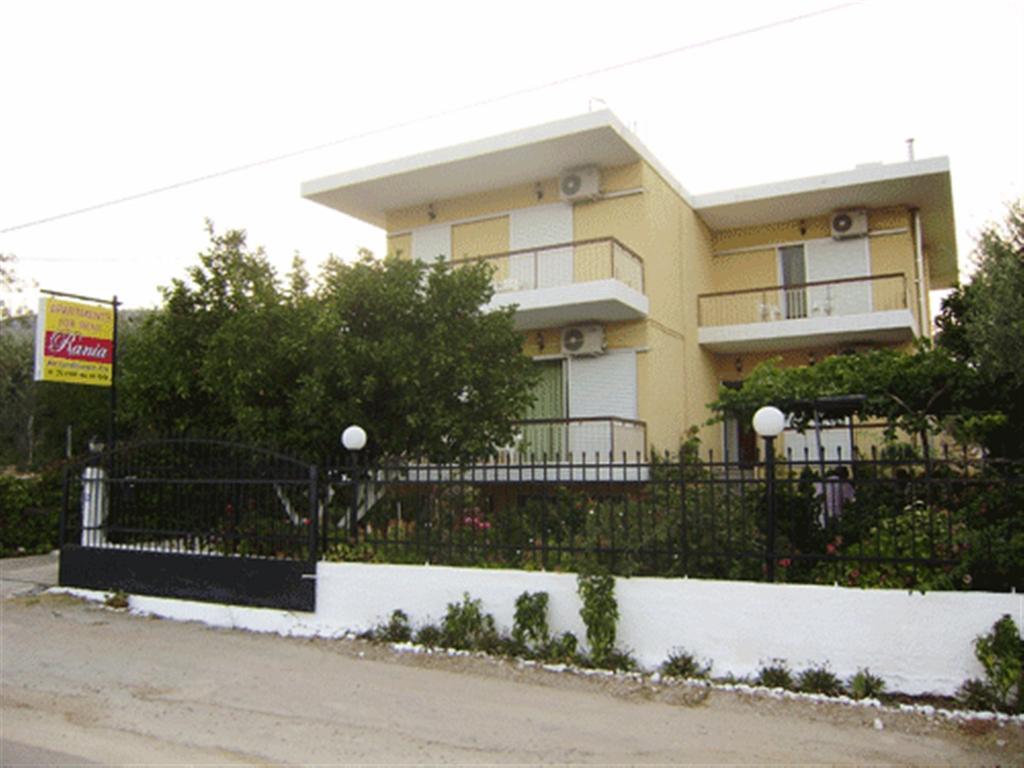 Apartments Rania Tolón Pokoj fotografie
